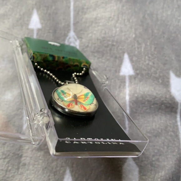 Cartolina 18” art drop butterfly necklace by iPop, NIB - Picture 4 of 7